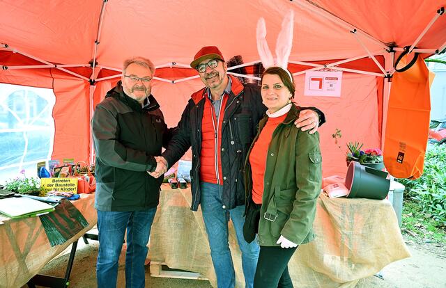 Auf dem Ostermarkt der IDG