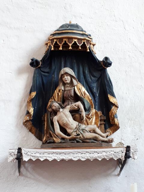 PIETÁ