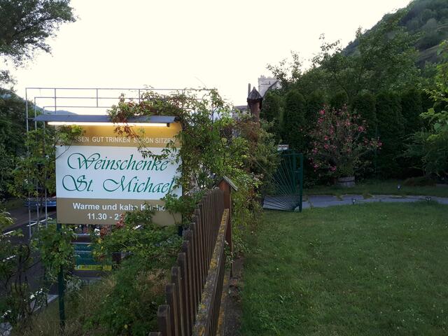 Besuch der Weinschenke St. Michael