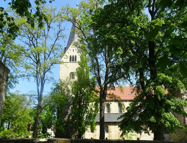 Klosterkirche St. Georg u. Pancratius in Hecklingen, Teil der Straße der Romanik (Archivbild)