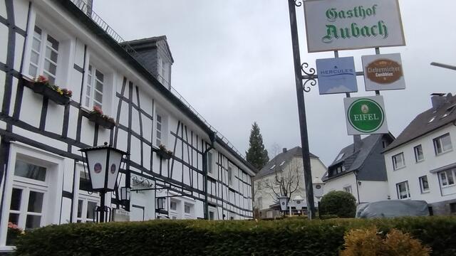 Der Gasthof Aubach der Staffeln 4 und 5. Gelegen im idyllischen Kürten Olpe. 