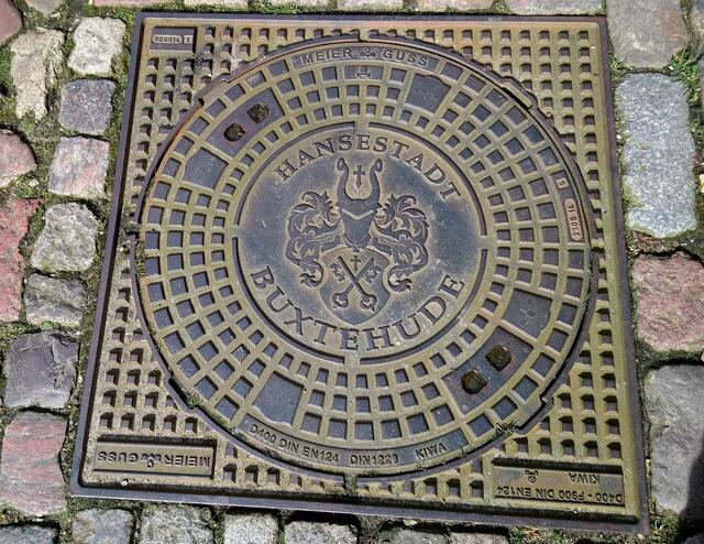 Kanaldeckel in Buxtehude