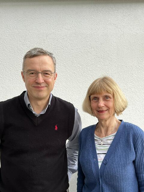 Felicitas Siegmund und Christoph Richter nehmen uns mit in die Geschichte ihrer Familie und die Auswirkungen, die das Ende des zweiten Weltkrieges auf die Familie hatte.  | Foto: Foto: Felicitas und Christoph Richter