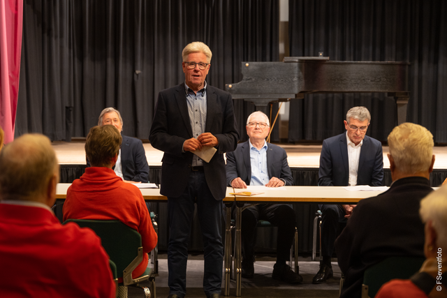 Freundeskreis Friedberger Musiksommer - Mitgliederversammlung am 14. April - Gerd Horseling von den Organisatoren des Friedberger Musiksommers (Bürger für Friedberg) gibt Ausblicke auf das Programn vom Friedberger Musiksommer vom 30. August bis 3. September 2023 | Foto: FSeventfoto