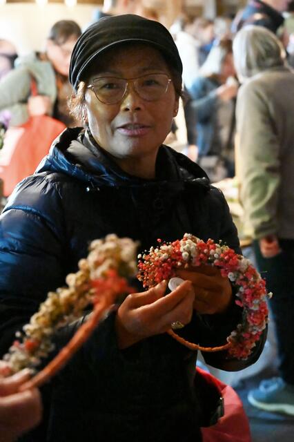 Blumenworkshop mit Blumenkranzbinden