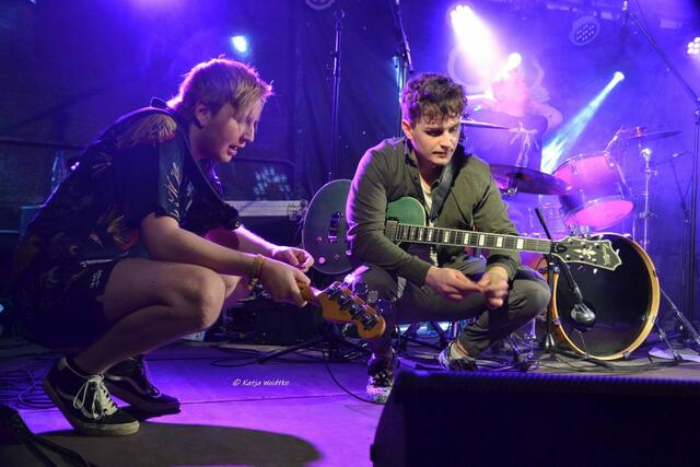 GoDotS tanzten mit dem Monopol Langenhagen aus dem April - Schmongo (links), Felix und Freddie (im Hintergrund) 

(Foto: Katja Woidtke)