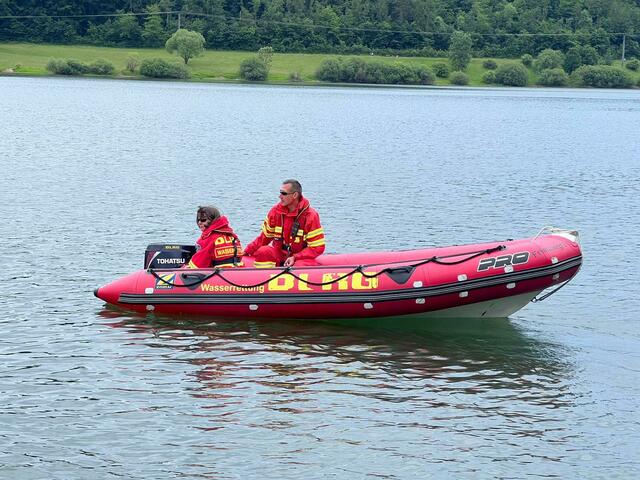 Platz 3 - Bootsführerausbildung (76 Stimmen) | Foto: Foto: DLRG Ortsgruppe Friedberg-Bad Nauheim e.V.