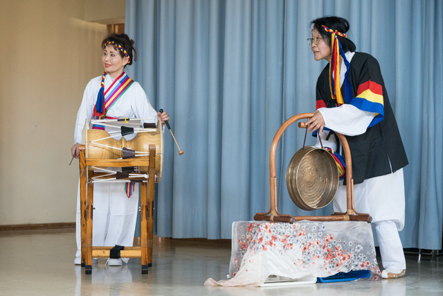Festival der Kulturen 2023 des IKM e.V. in Mering - KOREA SAMUL aus Augsburg  – Trommeln. Ein koreanisches Klangerlebnis | Foto: FSeventfoto