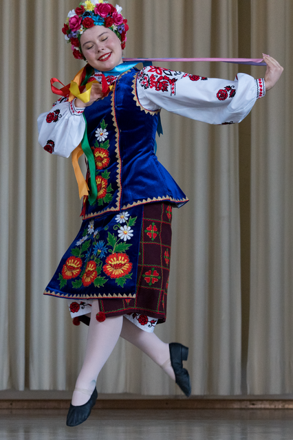 Festival der Kulturen 2023 des IKM e.V. in Mering - Die Augsburger Tanzschule ALiSA präsentiert Russische Folklore | Foto: FSeventfoto
