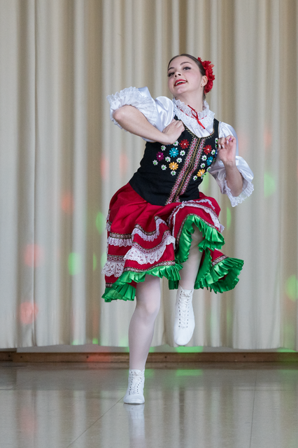 Festival der Kulturen 2023 des IKM e.V. in Mering - Die Augsburger Tanzschule ALiSA präsentiert Russische Folklore | Foto: FSeventfoto