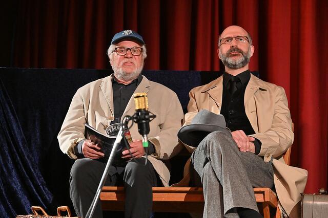 Die Lust am (Un)sinn zeigten die Schauspieler des Südstädter Komöd’chens