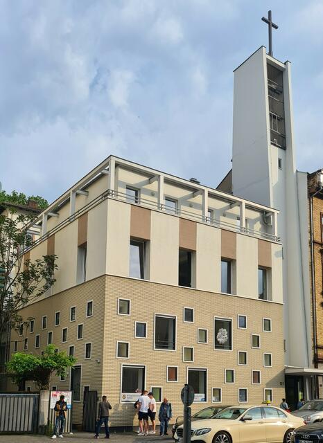 ehemalige Gutleutkirche: jetziges JUZ des IB
