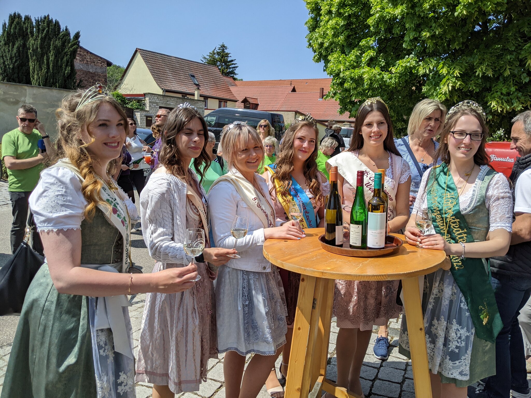 Saale-Weinmeile 2023: Eröffnung der 21. Saale-Weinmeile Pfingsten 2023