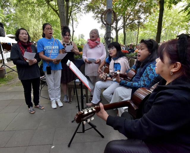 Der Chor der philippinischen Gemeinde.