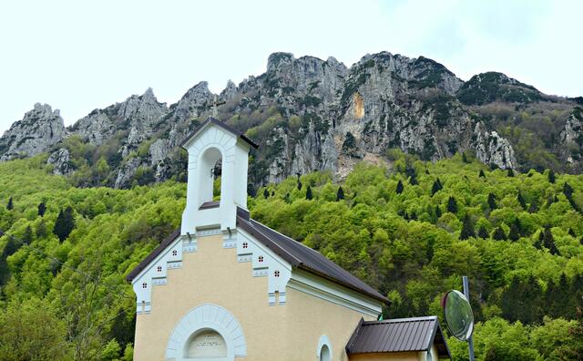 Natur und Architektur im Einklang, auch vom Auto aus zu erleben