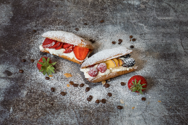 Sabinas Kochstudio - Früchte-Taschen aus Blätterteig | Foto: FSeventfoto
