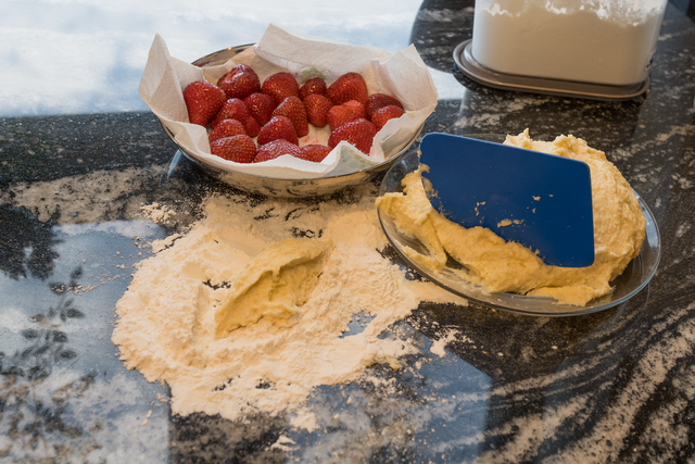 Sabinas Kochstudio - Erdbeer-Kartoffel-Knödel mit Überraschungen | Foto: FSeventfoto