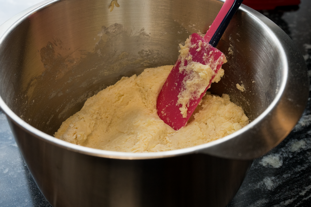 Sabinas Kochstudio - Erdbeer-Kartoffel-Knödel mit Überraschungen | Foto: FSeventfoto