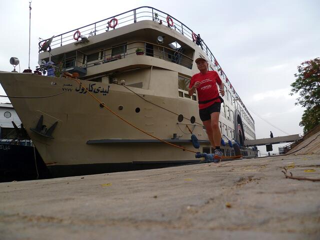 Luxor: Das Nilkreuzfahrt-Schiff des Spargelsprinters und seiner Ehehälfte. Eine Woche sind die beiden unterwegs.
