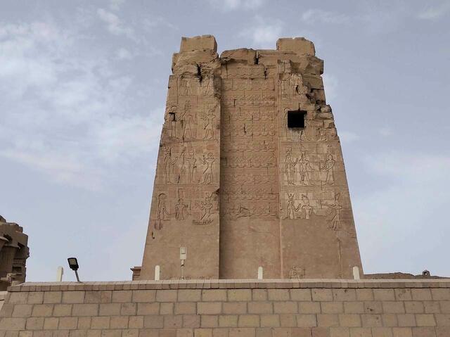 Kom Ombo Tempel. Ein Haltepunkt des Kreuzfahrtschiffes.
