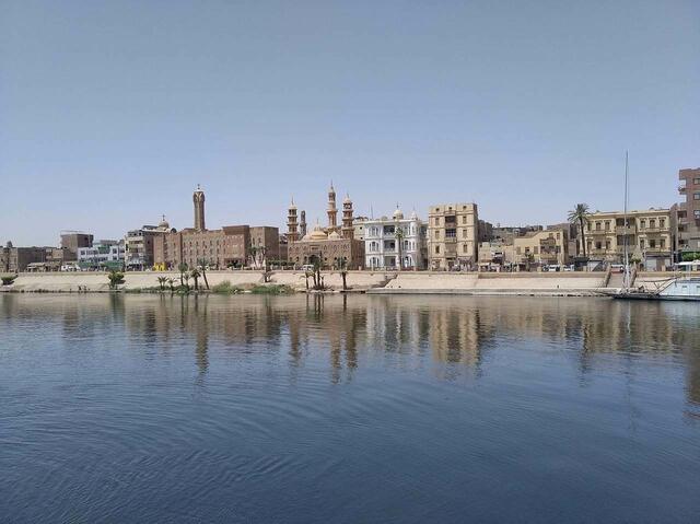 Edfu. Bootsanlegestelle.
