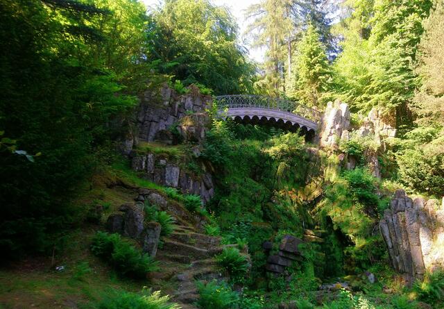 Die Teufelsbrücke: Info siehe nächstes Bild