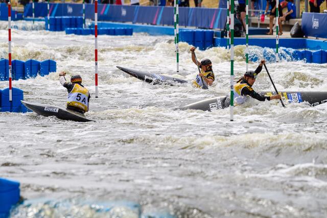 auf dem Weg zum Ziel C 1 Damenteam | Foto: Philipp Reichenbach Text und Fotos