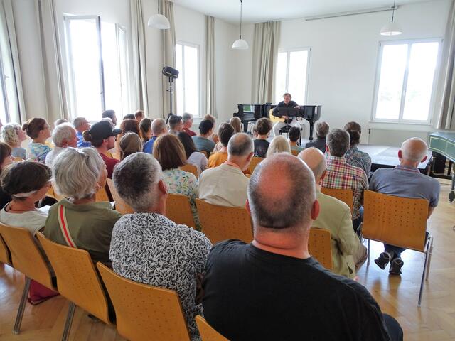Ein gut besuchtes Konzert | Foto: Luis Walter