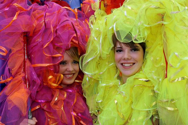 Parade zur Eröffnung des Maschseefestes anno 2008.