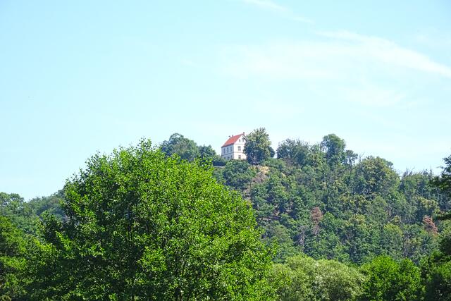 das ehem. Jagdschloss Meiseberg