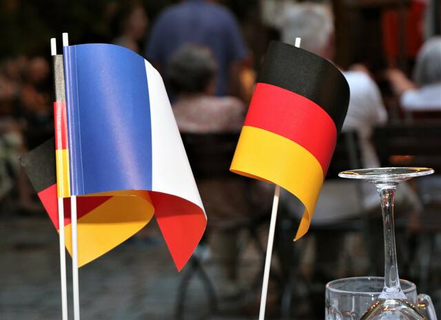 DFG Deutsch-Französische Gesellschaft Augsburg und Schwaben lud ein zum Sommerfest  | Foto: Marianne Stenglein