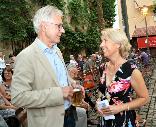 Dieter Saborowski und Alexandra Lotz im Gespräch | Foto: Marianne Stenglein