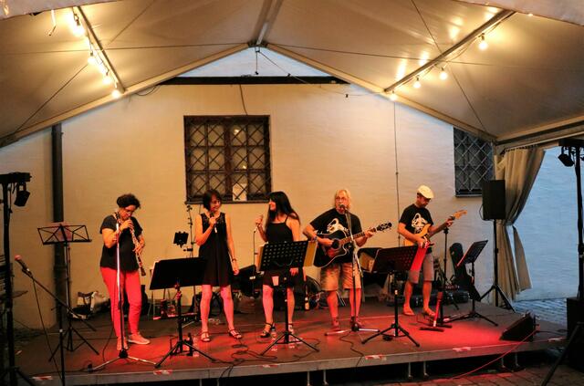 Wundervolles Sommerfest mit Cartouche | Foto: Marianne Stenglein