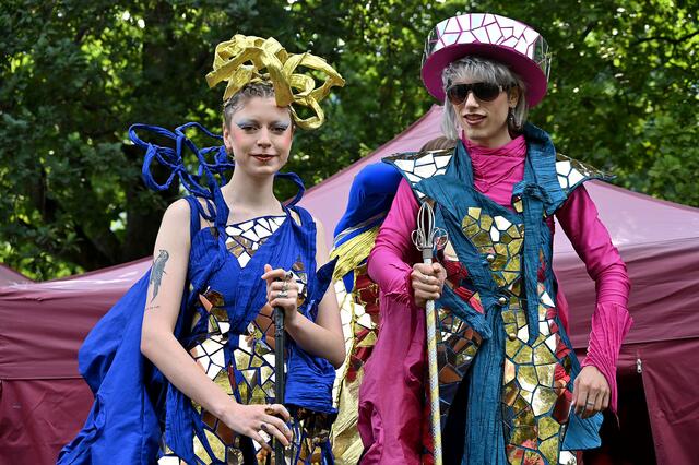 Mit einer bunten Parade wurde das Maschsee fest 2023 eröffnet | Foto: Jens Schade