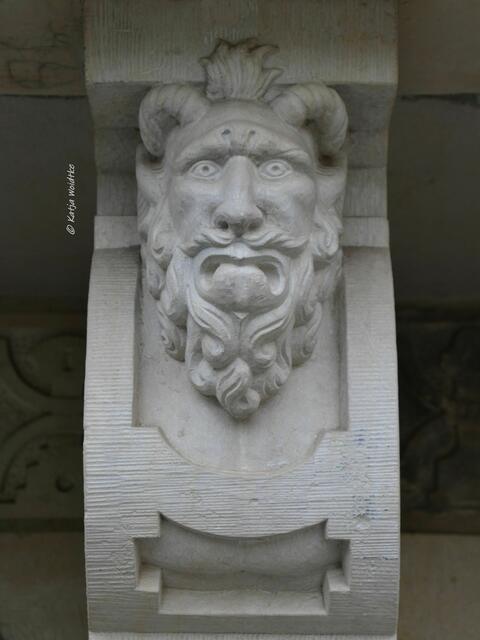 Detail an der Fassade des Kaiserhauses in Hildesheim | Foto: Katja Woidtke