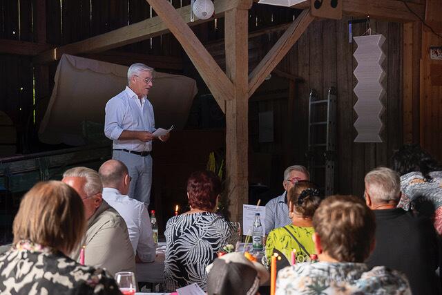 Frank Leib, Vorstand, bei der Begrüßung und Festrede. | Foto: Hedwig Leib