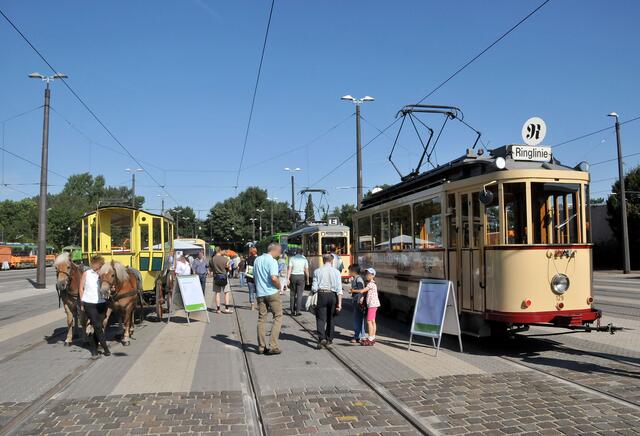 Tag der offenen Tür Ende August 2008 bei der Üstra | Foto: Jens Schade