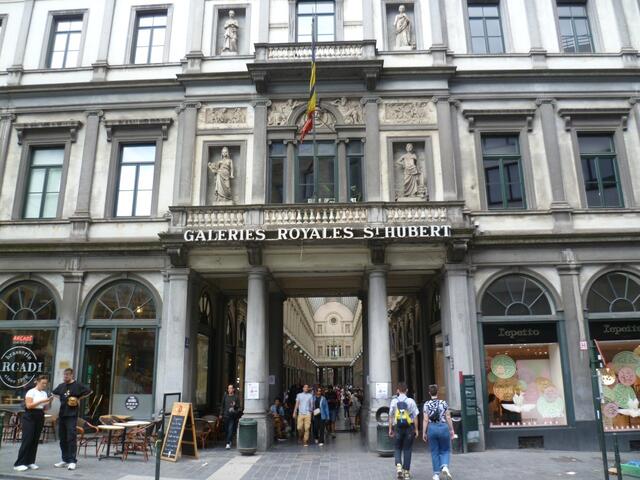 Brüssel: Königliche Galerien Sankt Hubert.
