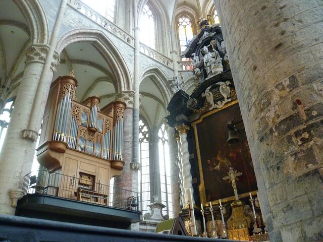 Gent: Sint-Niklaaskerk.
