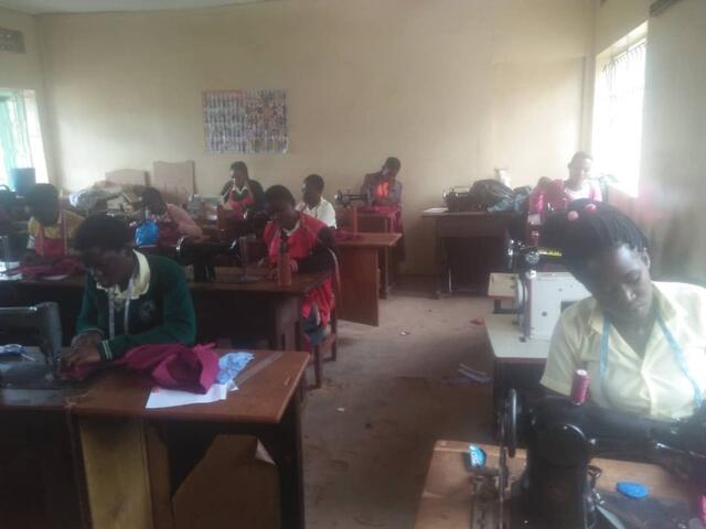 Nähunterricht | Foto: Joseph Sserunjogi