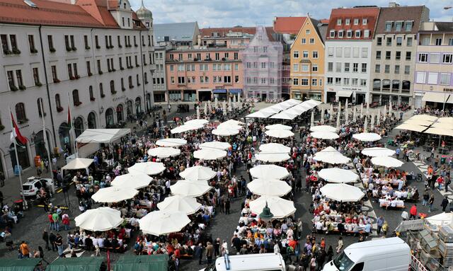 Augsburger Friedensfest 2023 von oben | Foto: Marianne Stenglein