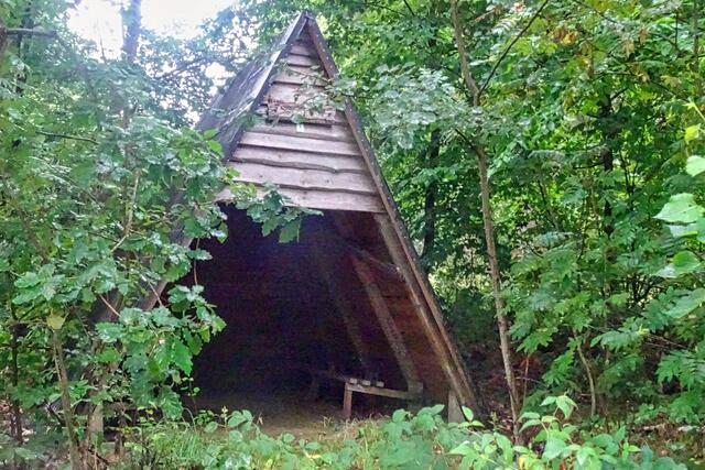 Schutzhütte im Krebsbachtal "An der langen Holzspitze"