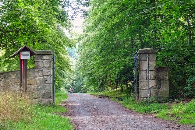 Westtor (Fürstenweg) am Schlosspark