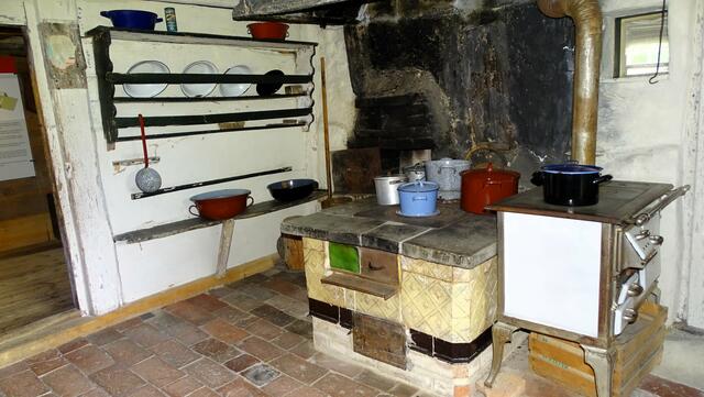 Feuer- und Kochstelle, heute Küche genannt | Foto: Luis Walter