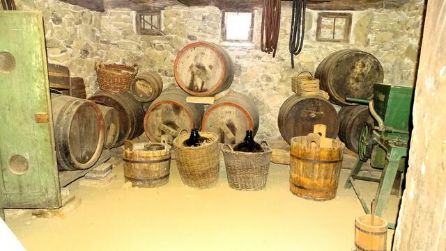 In erster Linie wurde Most getrunken, das Mostlager im Keller | Foto: Luis Walter