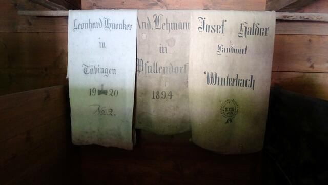 Getreidesäcke - Doppelzentner, die von Bauern und Knechte auf dem Rücken / der Schulter transportiert wurden | Foto: Luis Walter