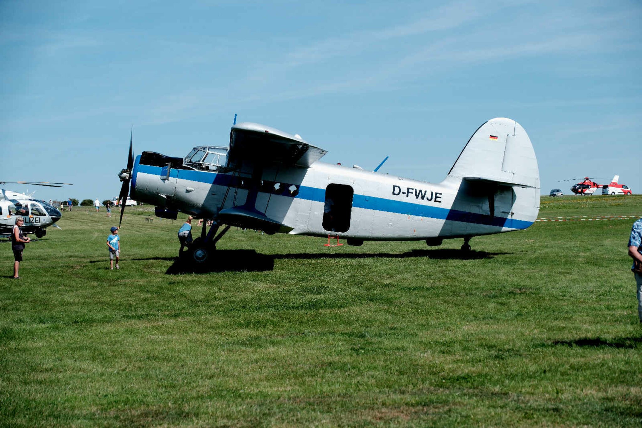 FLYIN Tag ,auf dem Flugplatz Bielen . FLYIN Tag ,auf dem Flugplatz