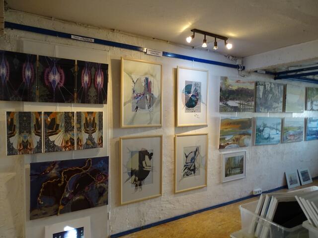 Wolfgang Ohnmeisz mit Comparellen im Haus der Kulturen und Maskenmuseum Diedorf, Lindenstrasse 1, Besichtigung nach Vereinbarung: 08238/958790