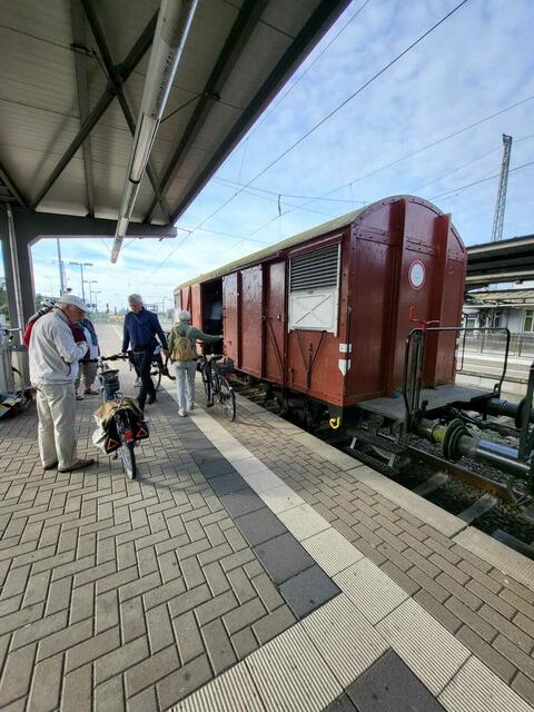 Platz für viele, viele Fahrräder!!