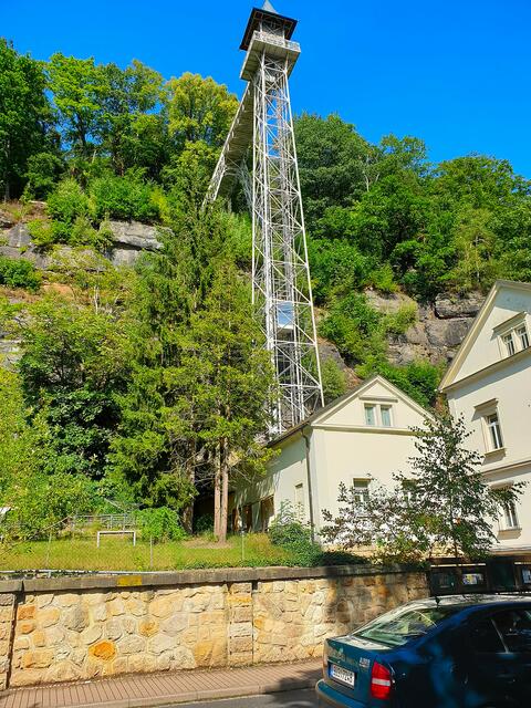 Der gläserne Aufzug